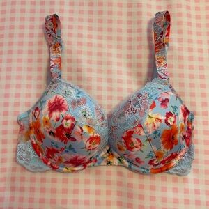 Victoria’s secret lace push-up bra